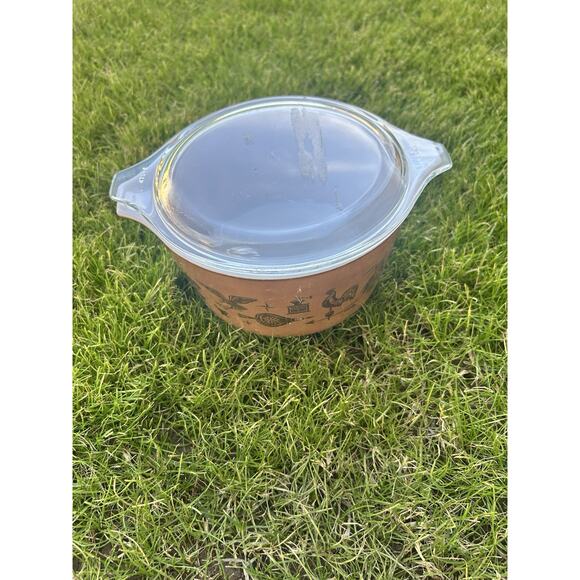 Vintage Pyrex Early American 1 Quart Casserole, #473 with Lid. - Picture 1 of 5